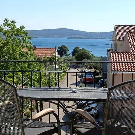 Apartments Vodopija 300M To The Beach Sveti Filip i Jakov Ngoại thất bức ảnh