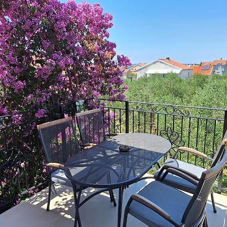 Apartments Vodopija 300M To The Beach Sveti Filip i Jakov Ngoại thất bức ảnh