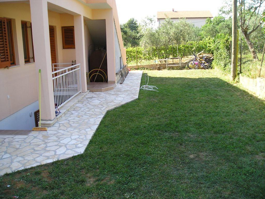 Apartments Vodopija 300M To The Beach Sveti Filip i Jakov Ngoại thất bức ảnh