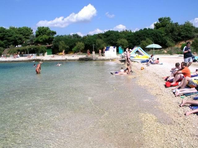 Apartments Vodopija 300M To The Beach Sveti Filip i Jakov Ngoại thất bức ảnh